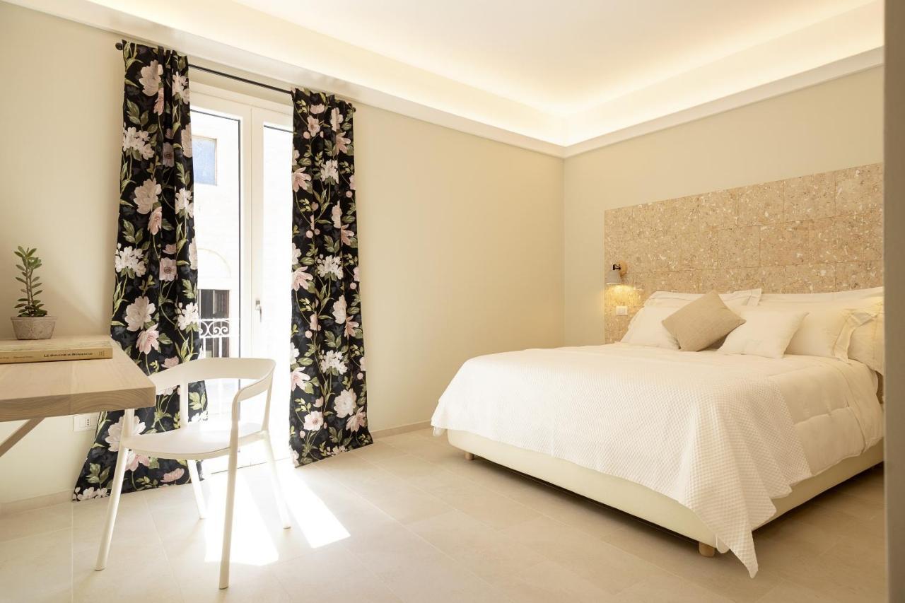 La Via Rooms And Terrace Olbia Eksteriør billede