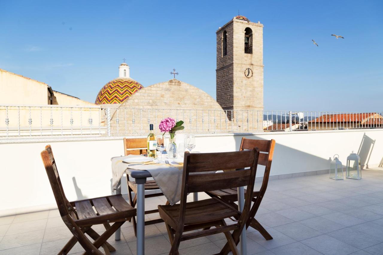La Via Rooms And Terrace Olbia Eksteriør billede