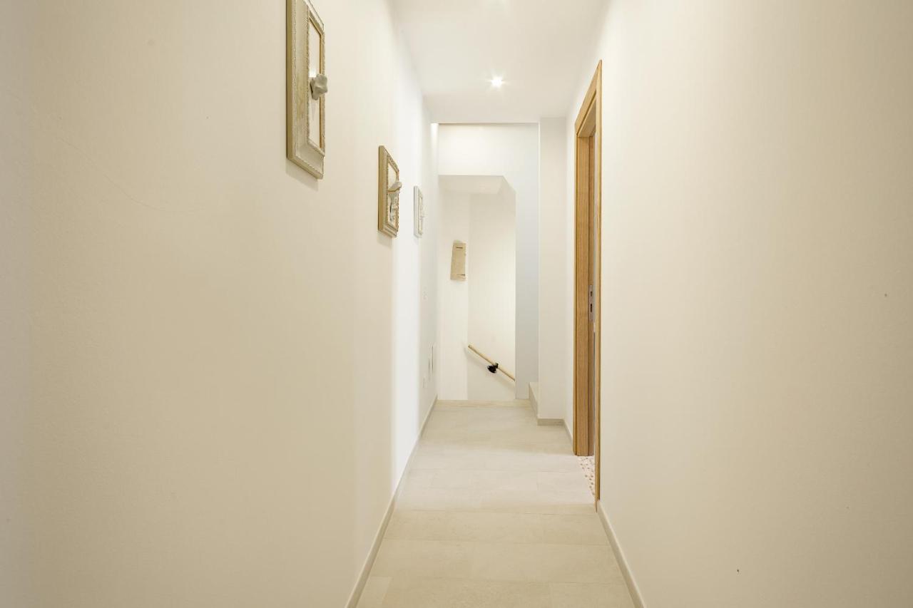 La Via Rooms And Terrace Olbia Eksteriør billede